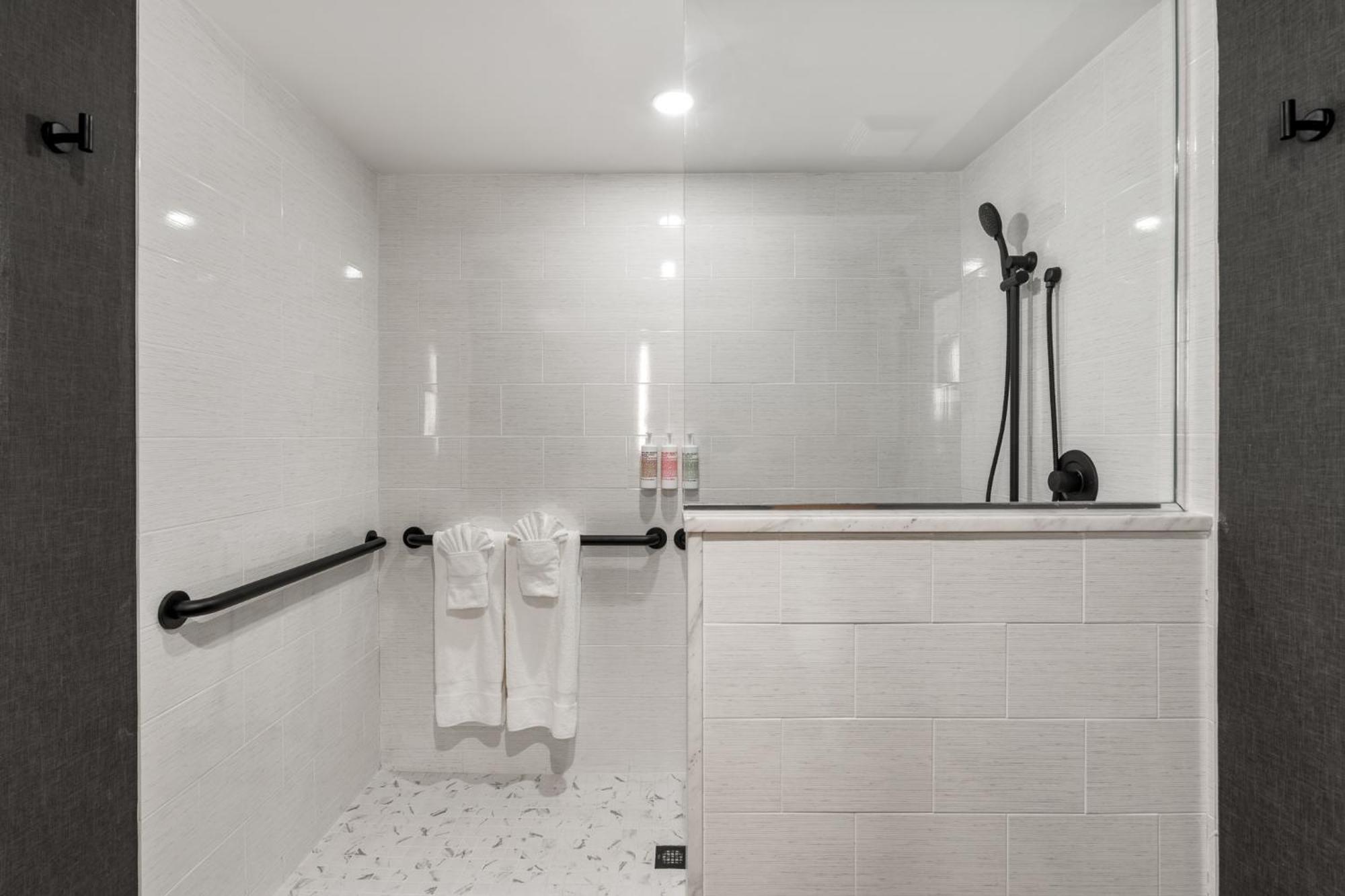 Zero Degrees Hotel 3*